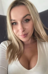 Проститутка Элывира